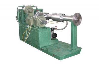 Φ 90 - Φ 200 rubber exhaust type extruder